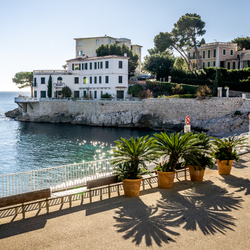 Team Building à Cassis : direction les Calanques pour un rallye photo